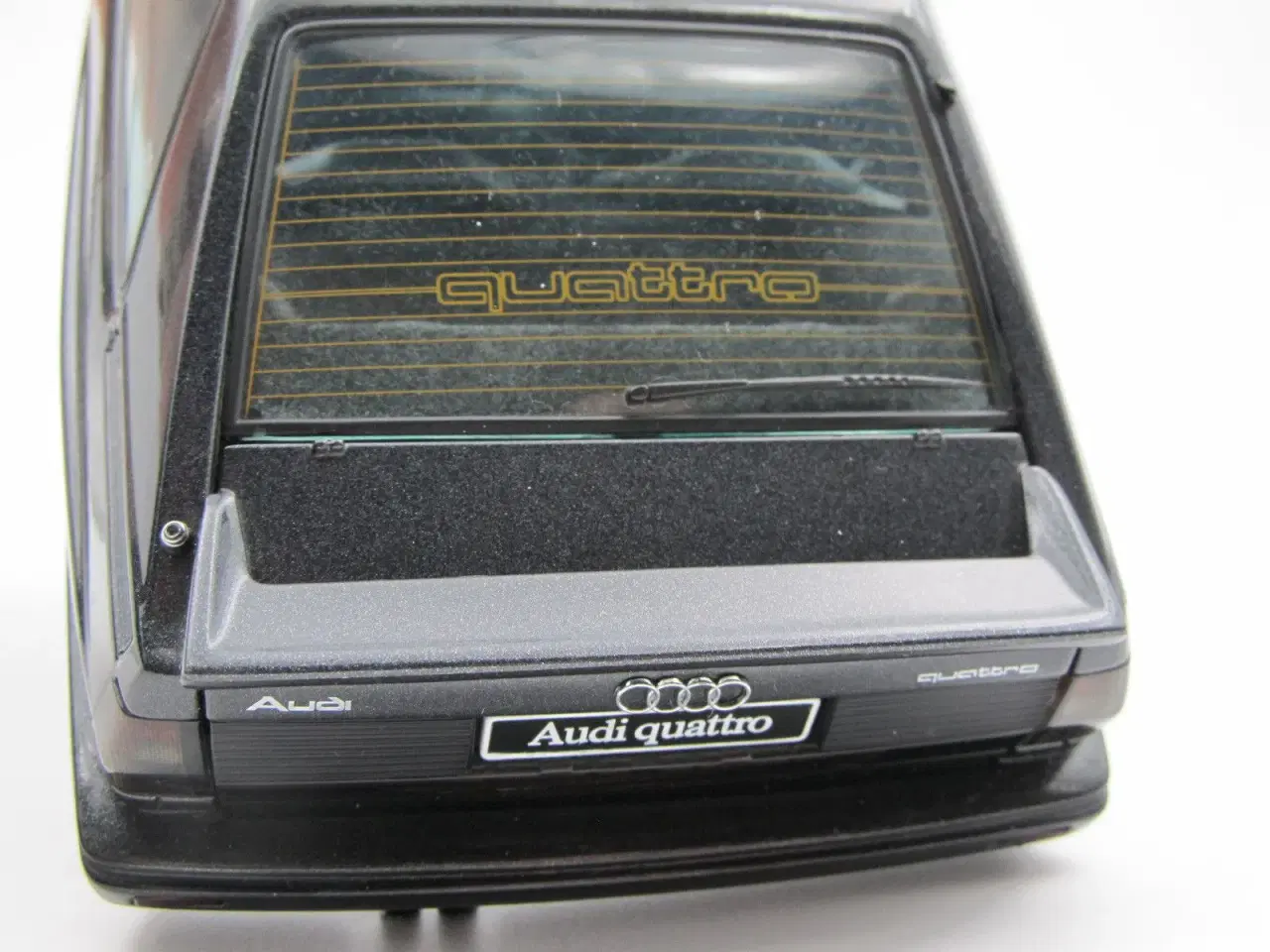 Billede 7 - AUTOart - Audi quattro Coupe 1984 1:18  