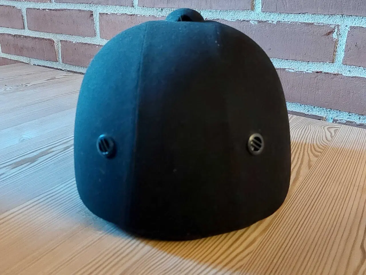 Billede 3 - Ridehjelm, sort Montar str. 54
