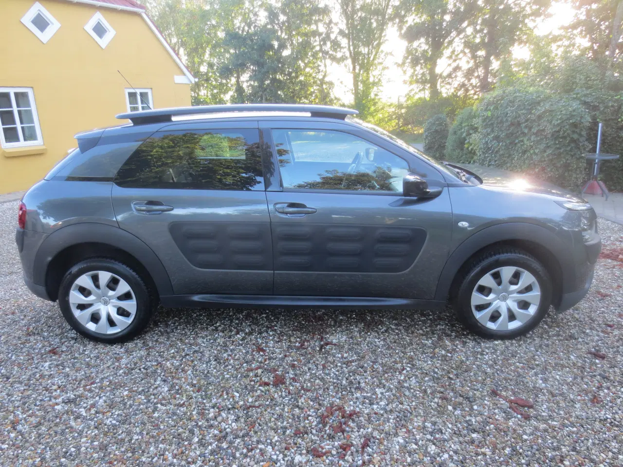 Billede 5 - Citroen C4 Cactus 1.2 i År 2015. Nysynet  