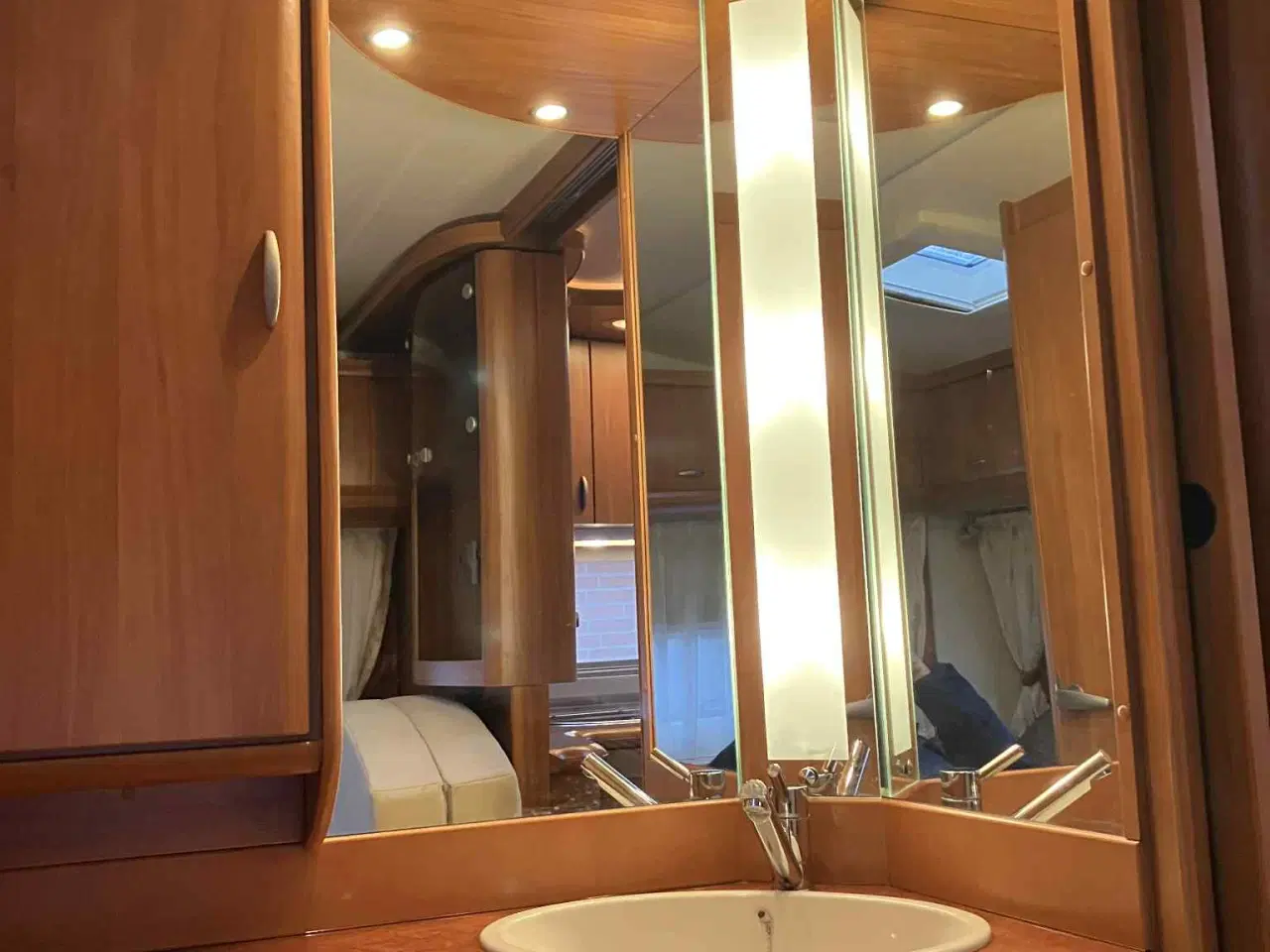 Billede 5 - Yderst velholdt og tidsløs topmodel fra Hobby