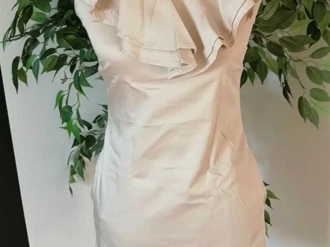 Billede 1 - Kjole. Kelly. XS/34