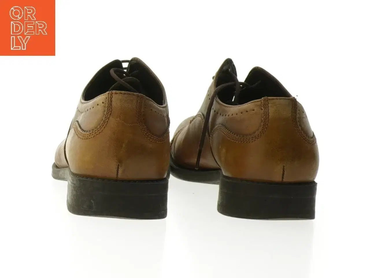 Billede 5 - Brune herresko (str. 41)