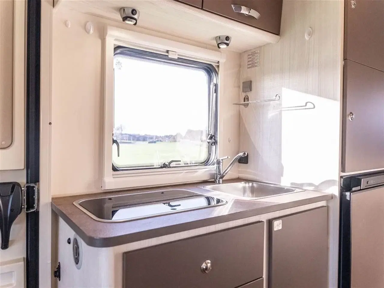 Billede 12 - 2020 - Ahorn ECO 680 Alkove   Velholdt kort Ahorn med alkove