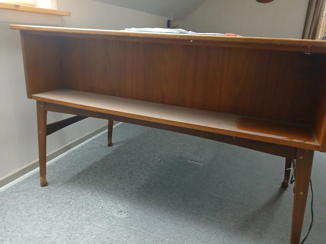 Billede 2 - Teaktræs Skrivebord og kont stol