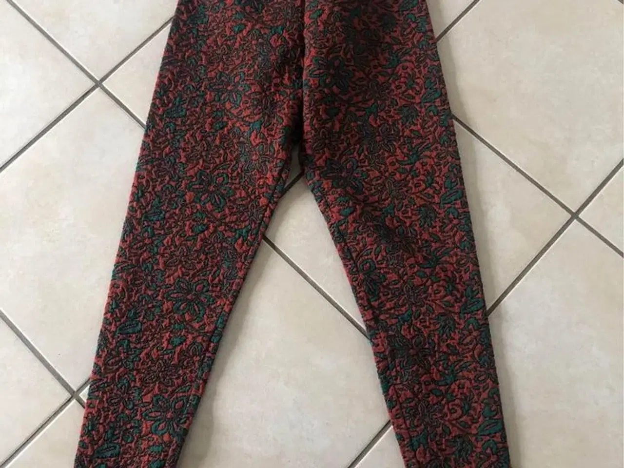 Billede 1 - Leggins Str. S - NYE