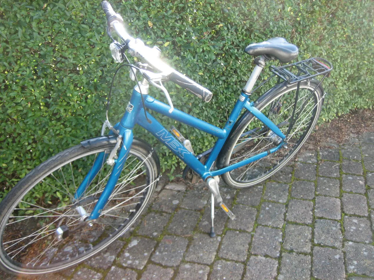 Billede 3 - Velholdt MBK Damecykel med 7 indvendige gear.