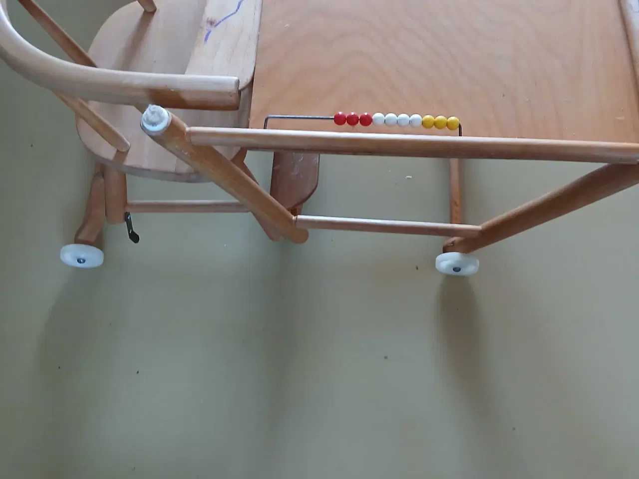 Billede 2 - Ældre højstol