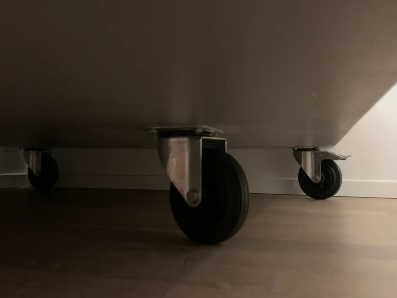 Billede 5 - Sengebund m/hjul