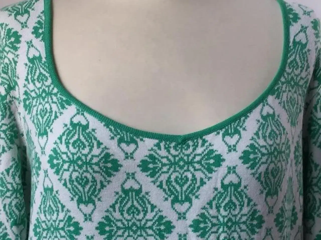 Billede 2 - Blutgeschwester, strikkjole, str XL