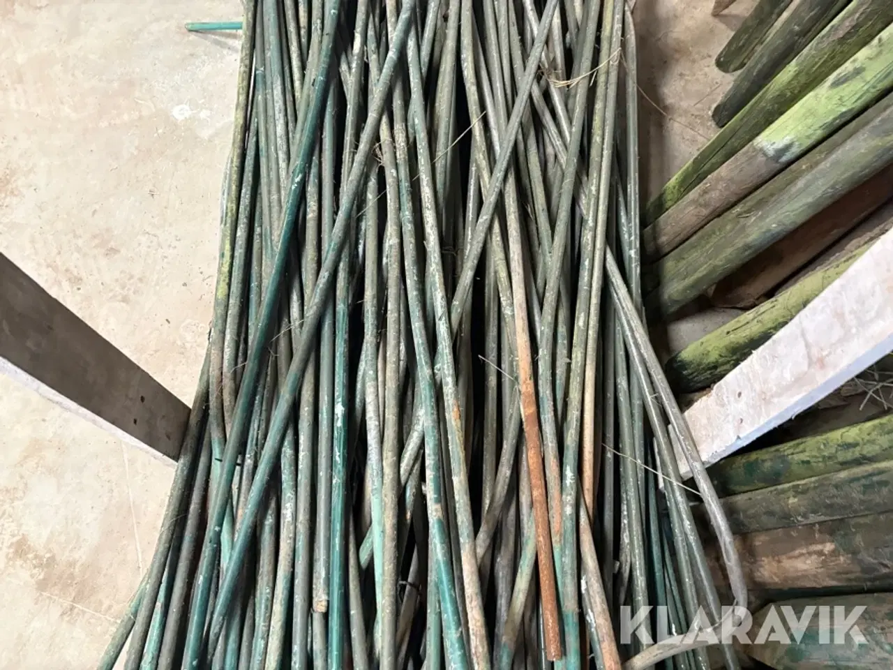 Billede 5 - Pæle til vildthegn ca. 150 styk