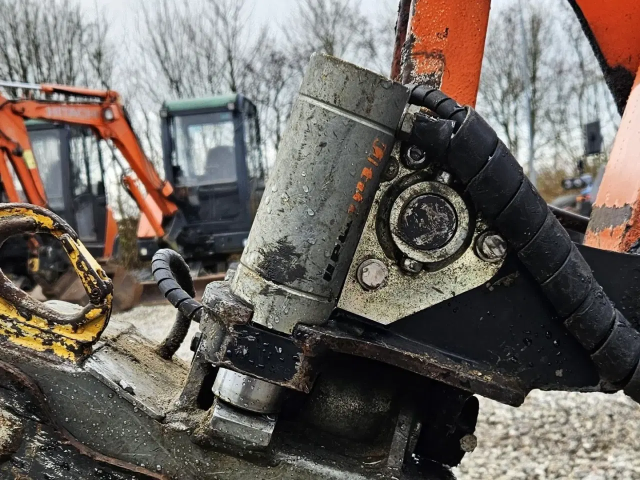 Billede 10 - Hitachi ZX26U-5A CR / tiltman skifte / skovlsæt / 4600 timer