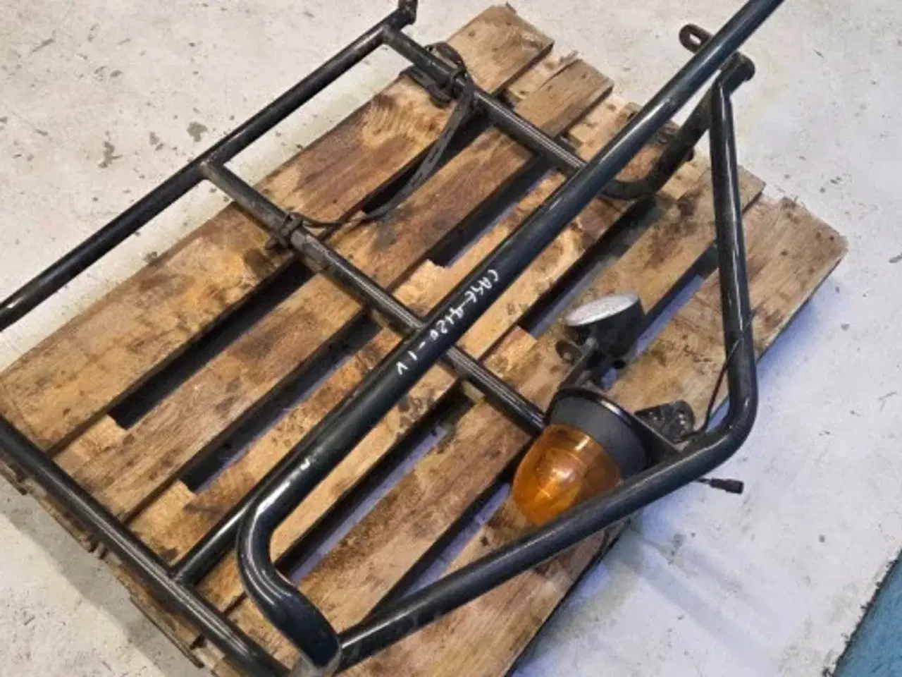 Billede 13 - Case 9120 Gelænder L. 87673787