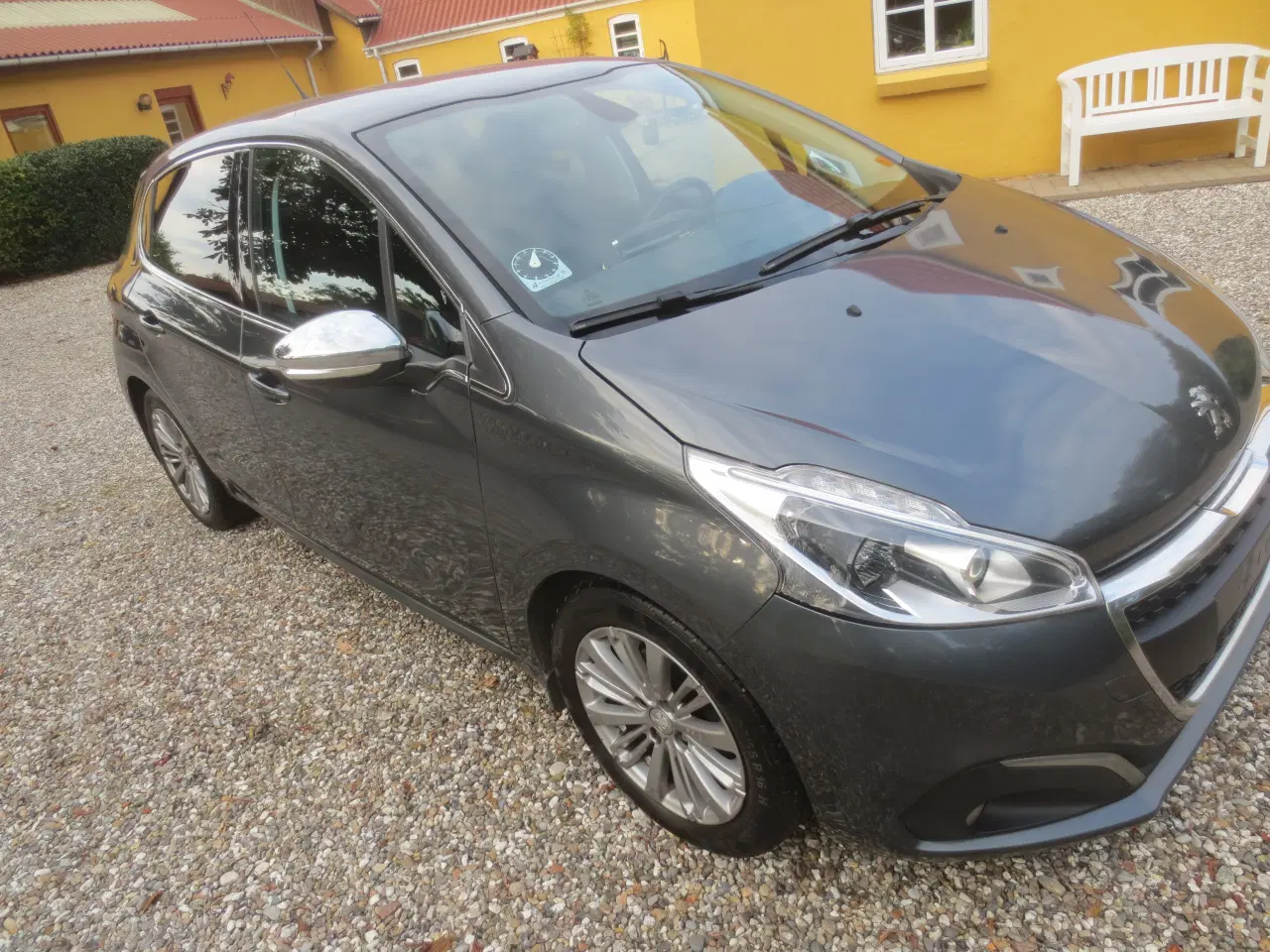 Billede 12 - Peugeot 208 1.6 BLUE HDi År 2017. 