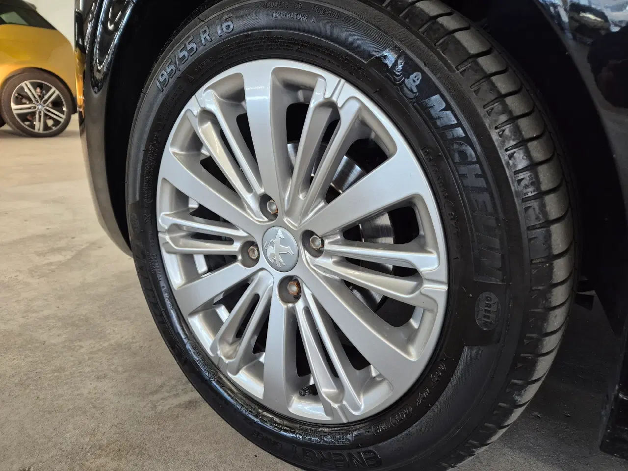 Billede 18 - Peugeot 208 1,2 PureTech Prestige 82HK 5d