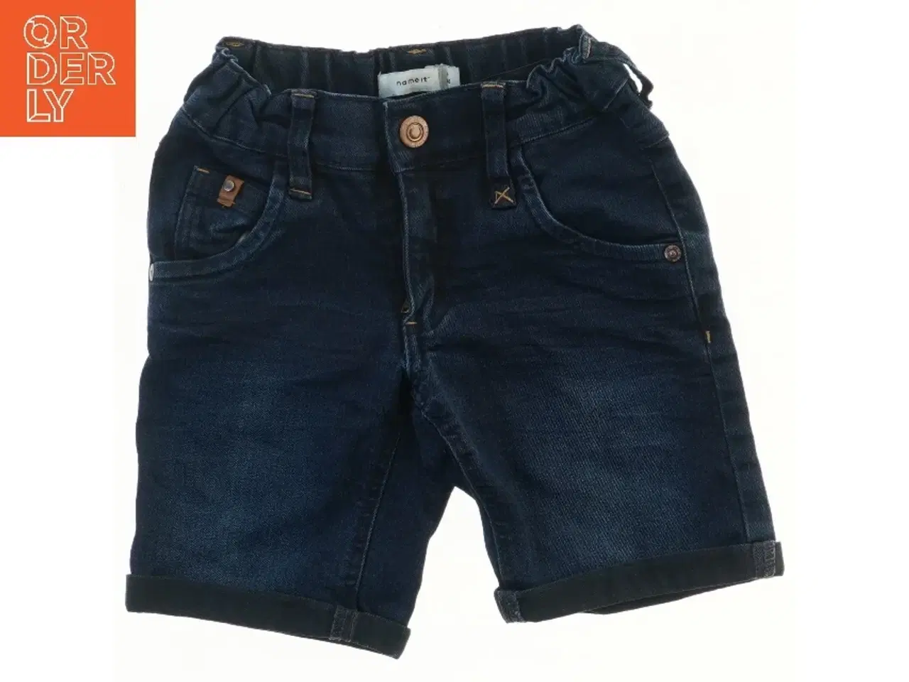 Billede 1 - Mørkeblå denim shorts til børn fra Name It (str. 116)