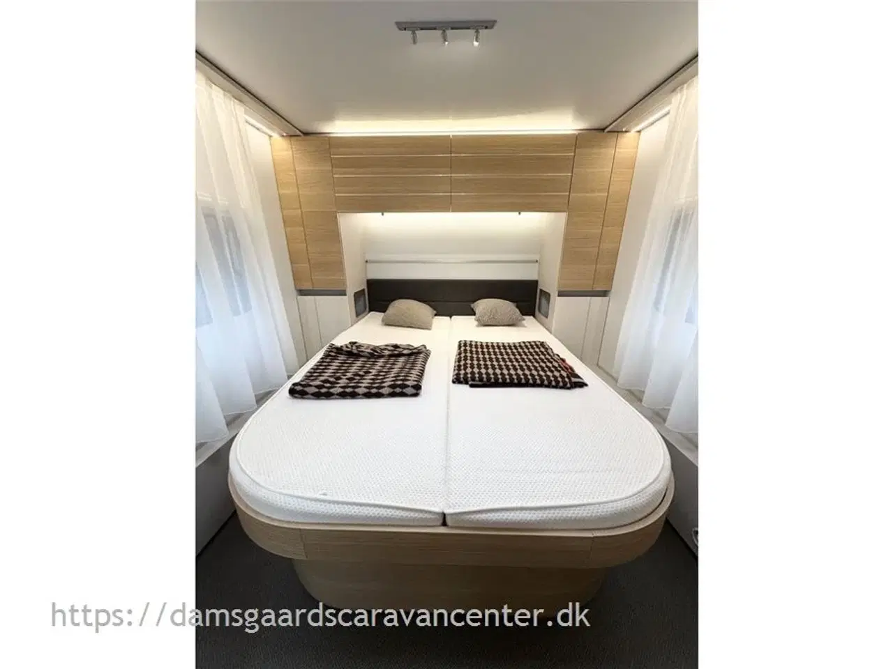 Billede 9 - 2022 - Adria Adora 593 UP   Dobbeltseng-Gulvarme-Telt