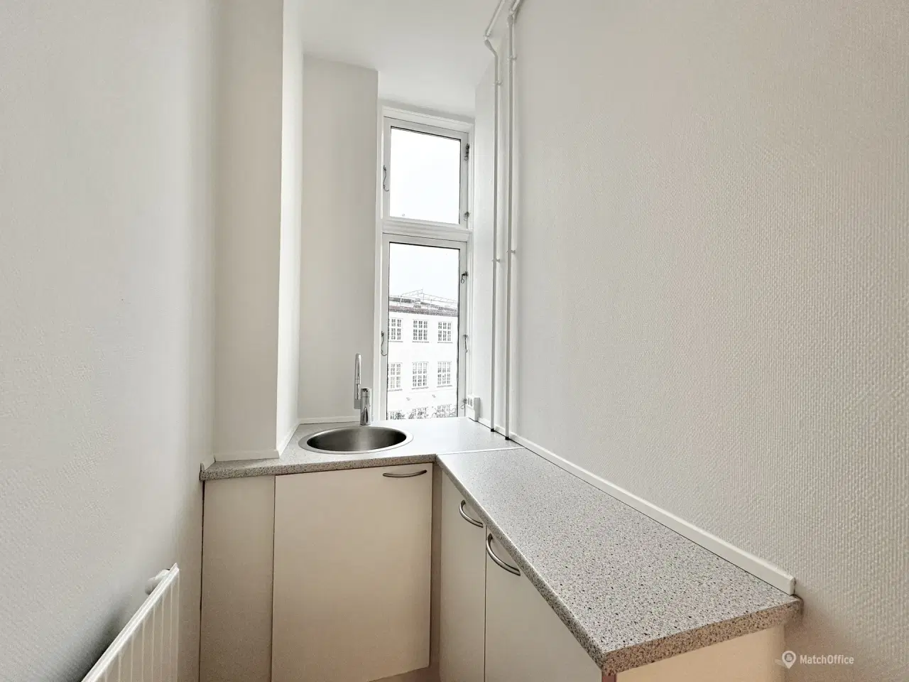 Billede 9 - Lav leje pr. md. det første halve år. 146 m² kontorlokaler beliggende i Nedergade-kvarteret udlejes!