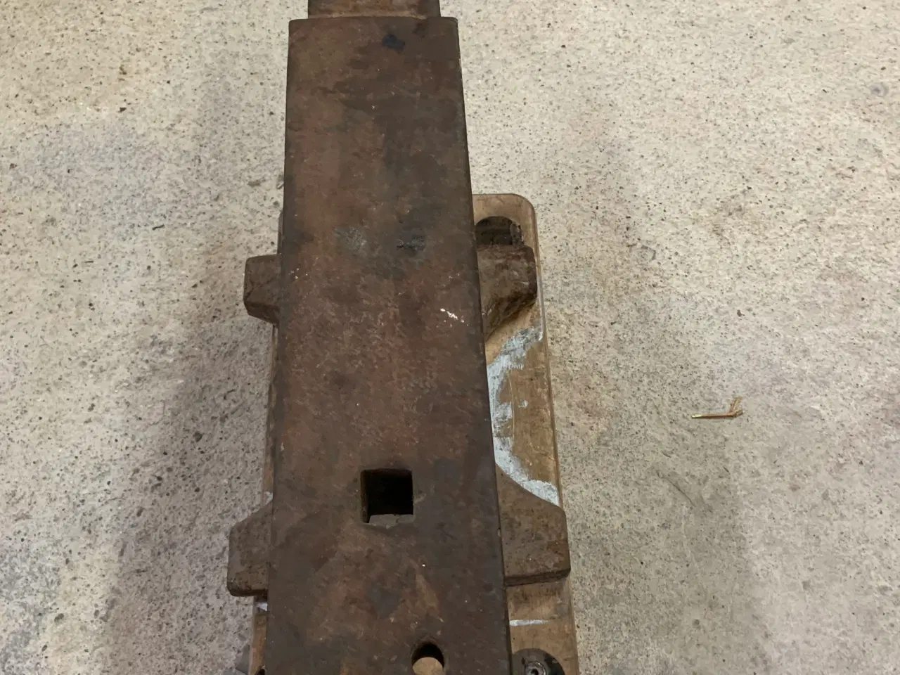 Billede 4 - Ambolt 128 kg made in Sweden 