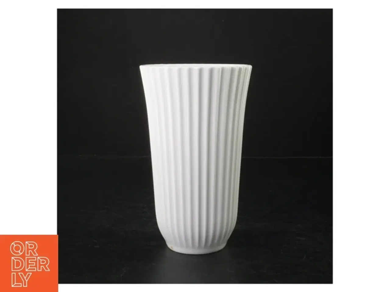 Billede 1 - Lyngby Porcelæn vase (str. H. 18 cm. ø. 11 cm)