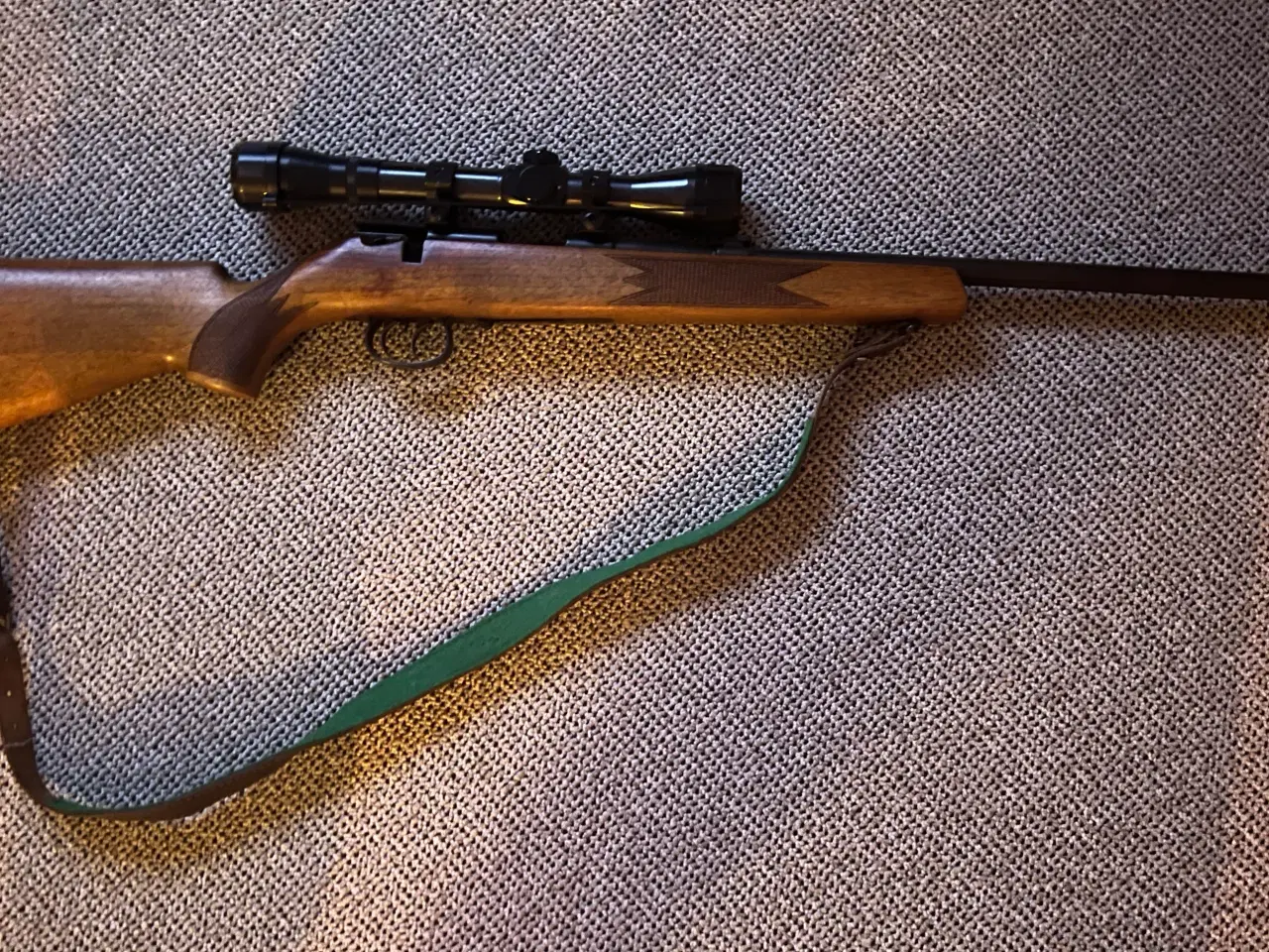 Billede 1 - Anschutz Salonriffel. Kaliber 22 Magnum