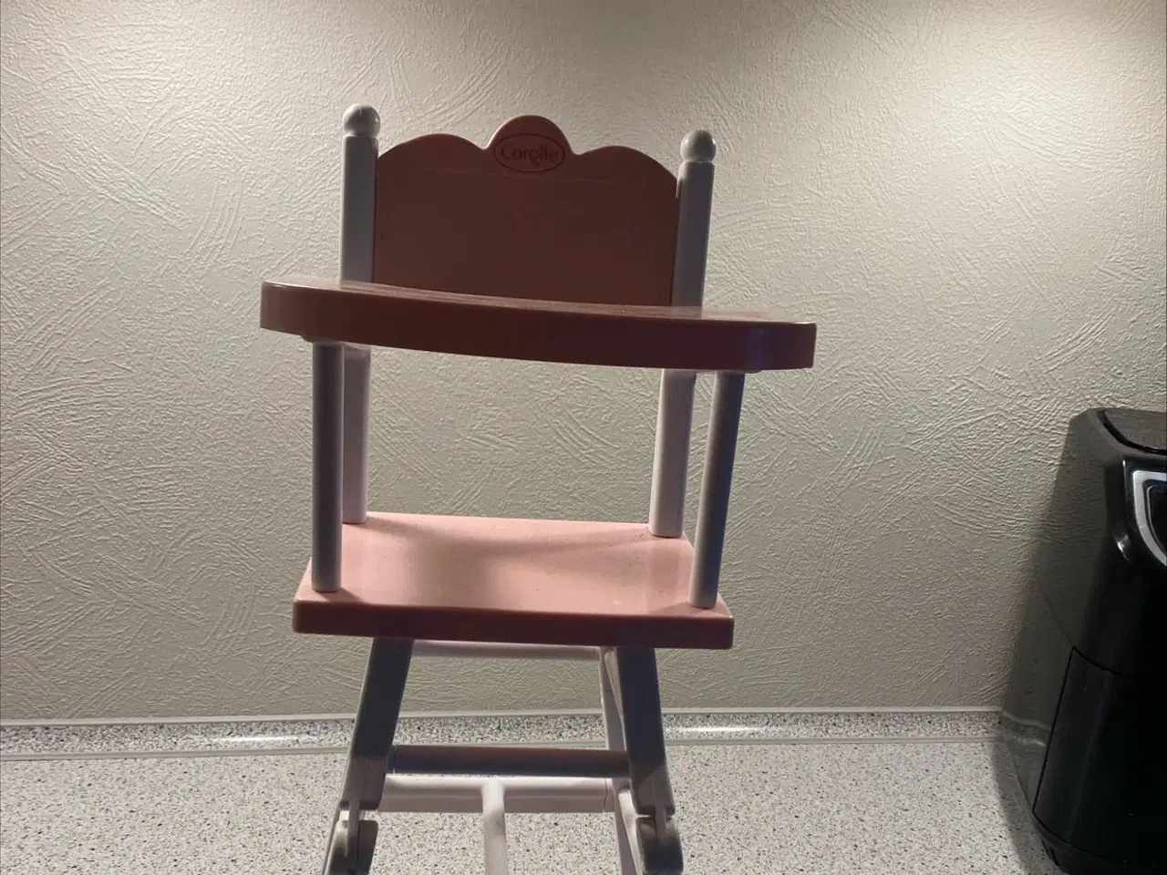 Billede 1 - Dukke stol 