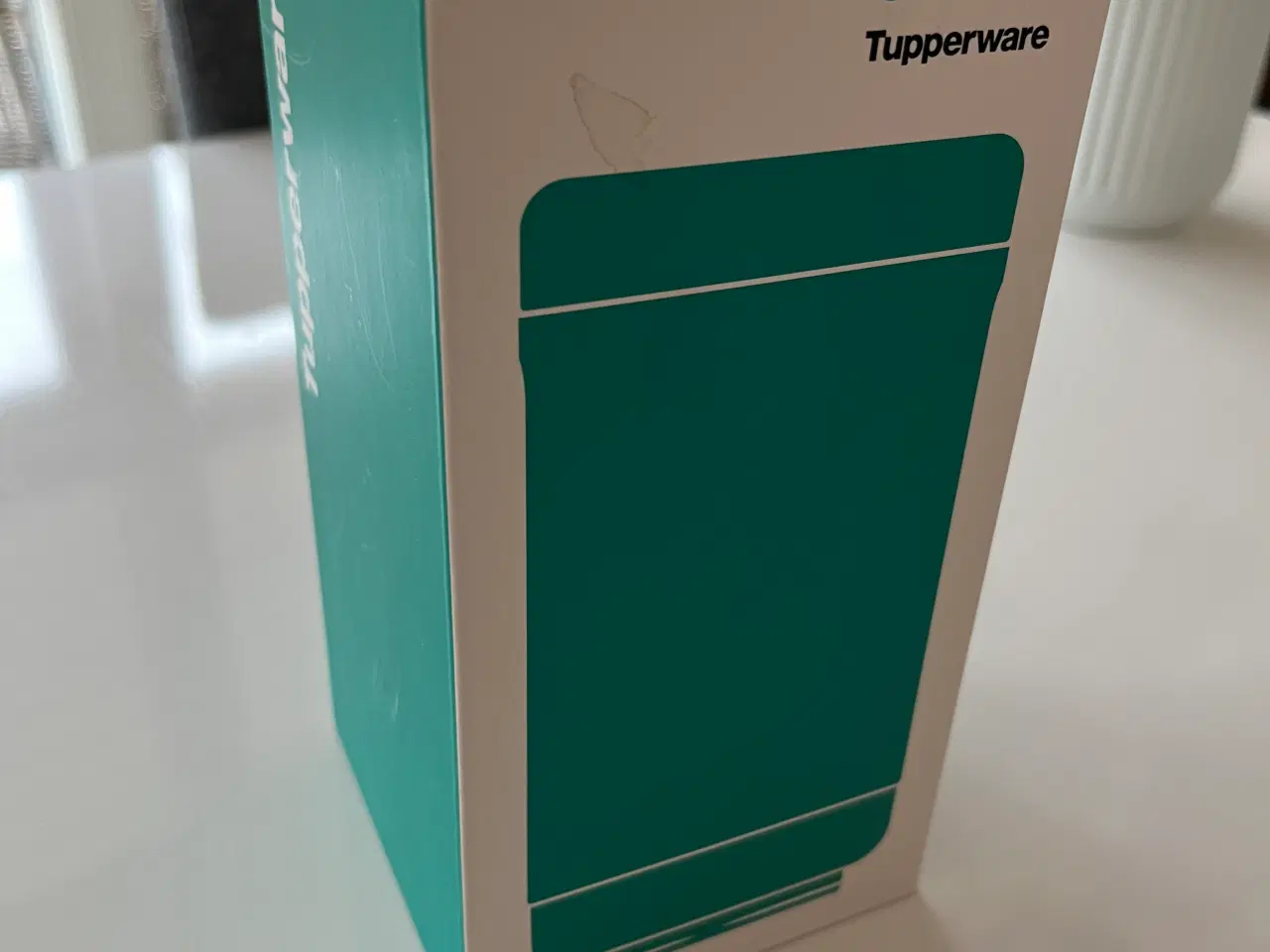 Billede 3 - Tupperware Termo beholder 4,75 dl NY