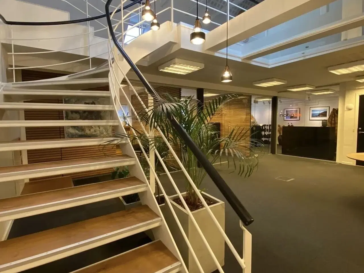 Billede 3 - Hyggeligt og centralt kontorfællesskab med lækker café og barista-kaffe