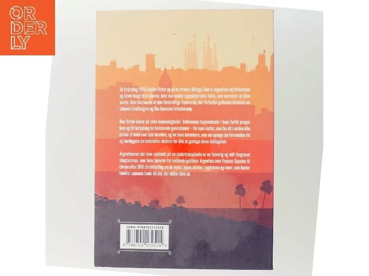 Billede 3 - Argentineren der kom sejlende på en cedertræsplanke : roman af Morten Vittrup (f. 1983) (Bog)