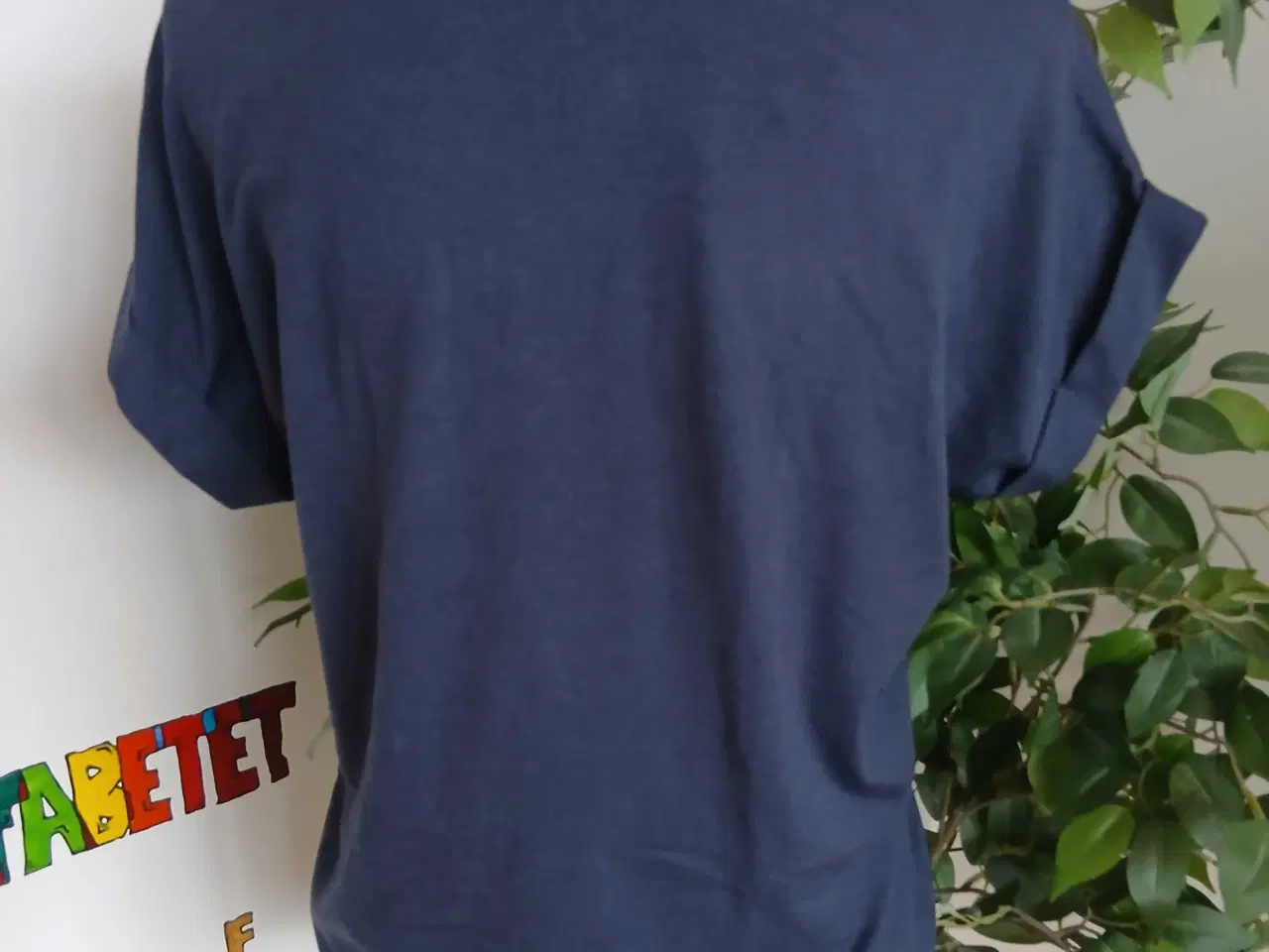 Billede 6 - T-shirt. Only. Small/36