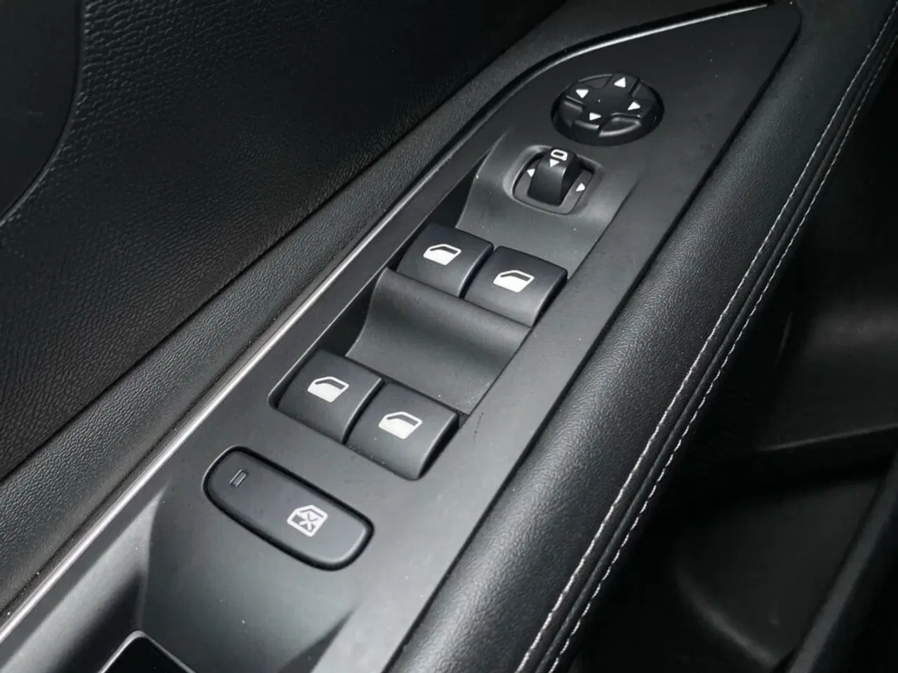 Billede 19 - Peugeot 3008 1,5 BlueHDi Allure 130HK 5d 6g