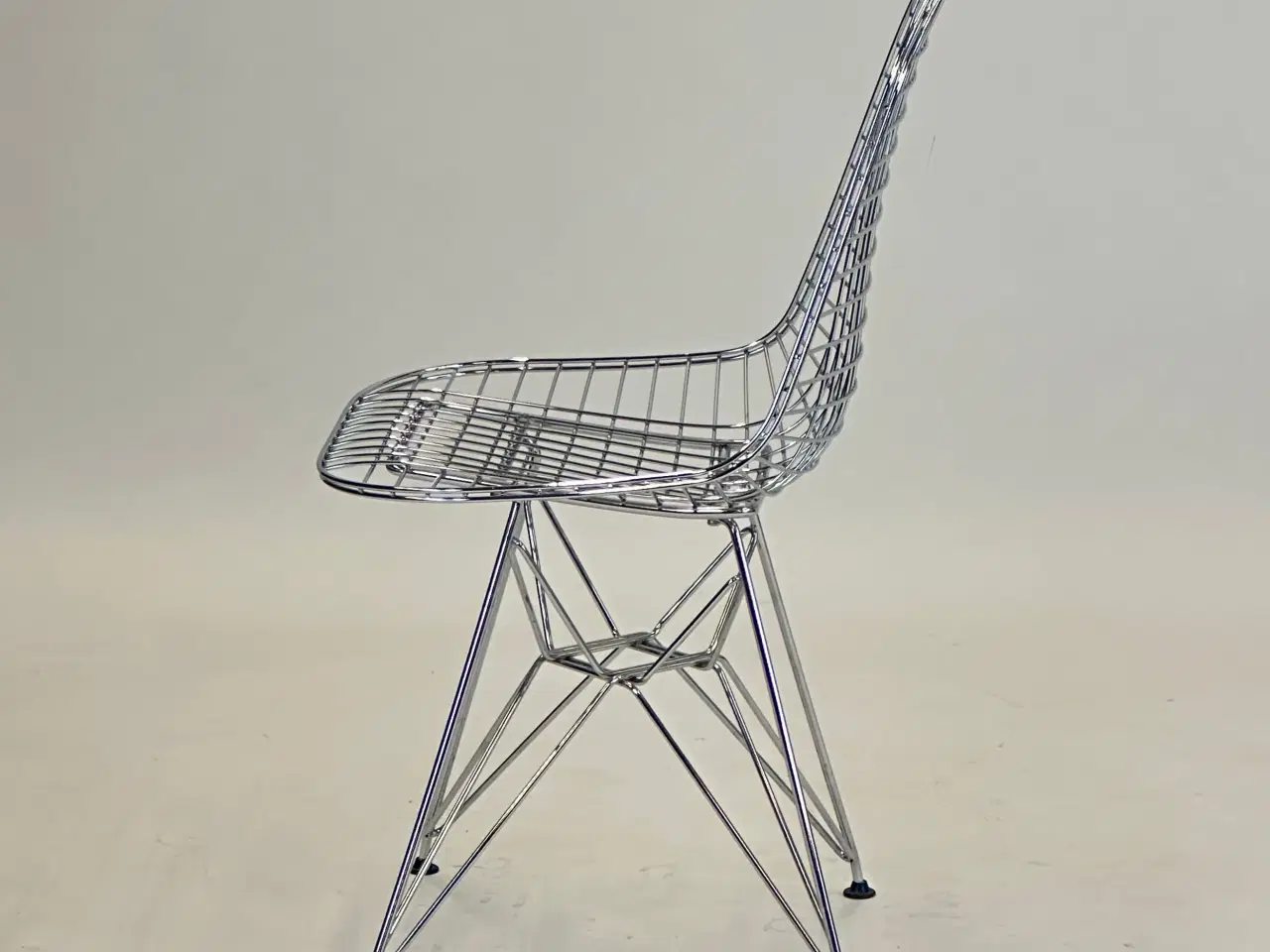 Billede 4 - Vitra Eames Wire Chair (Krom)
