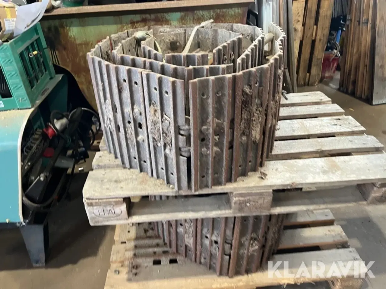 Billede 2 - Bælter til gravemaskine 2 styk