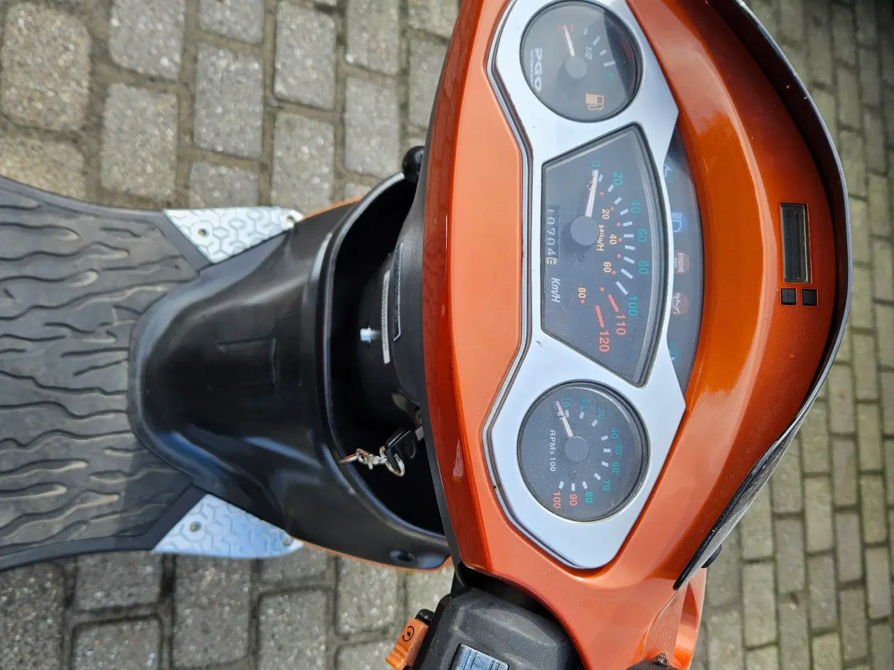 Billede 1 - 3 hjulet scooter bud modtages