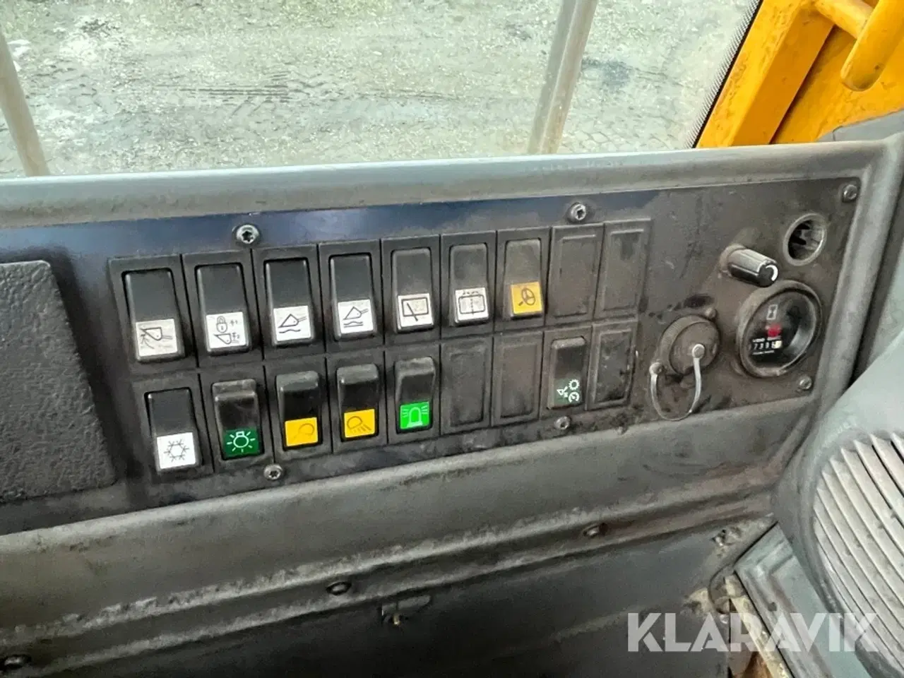 Billede 12 - Gummiged Volvo L330D med skovl