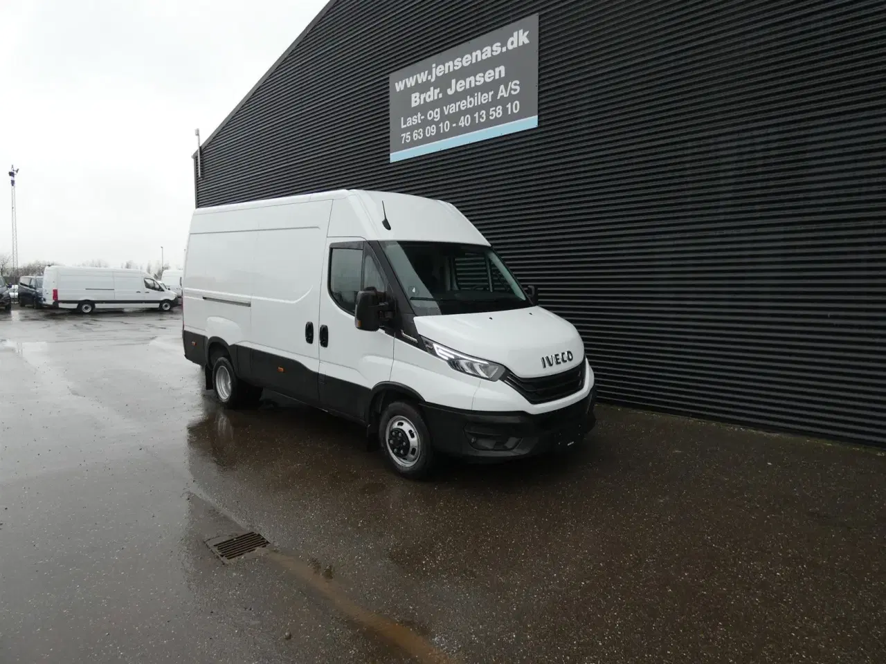 Billede 1 - Iveco Daily 35C18 12m3 3,0 D Hi-Matic 180HK Van 8g Aut.