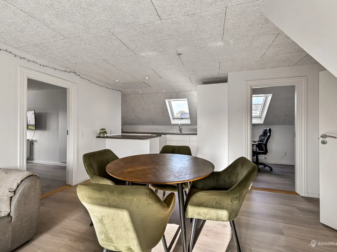 Billede 8 - Istandsat boligudlejningsejendom med 2 lejligheder ved Herning