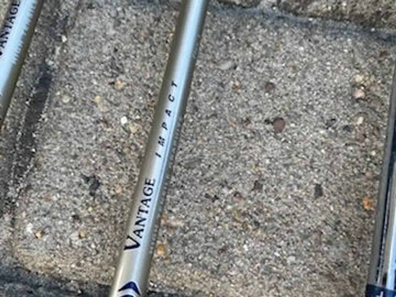 Billede 7 - Golfsæt og golfbag og diverse køller og jern