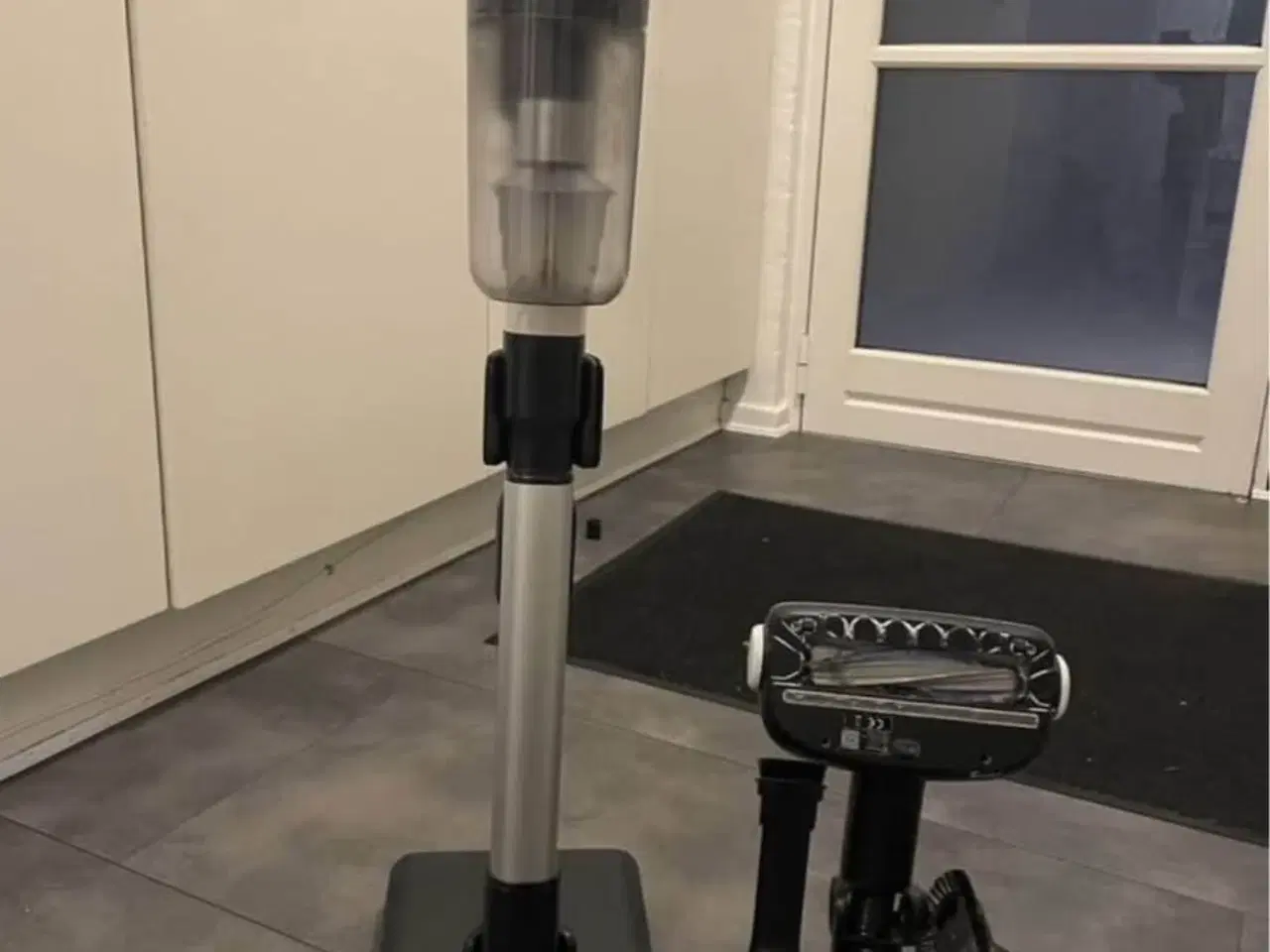 Billede 1 - Håndstøvsuger