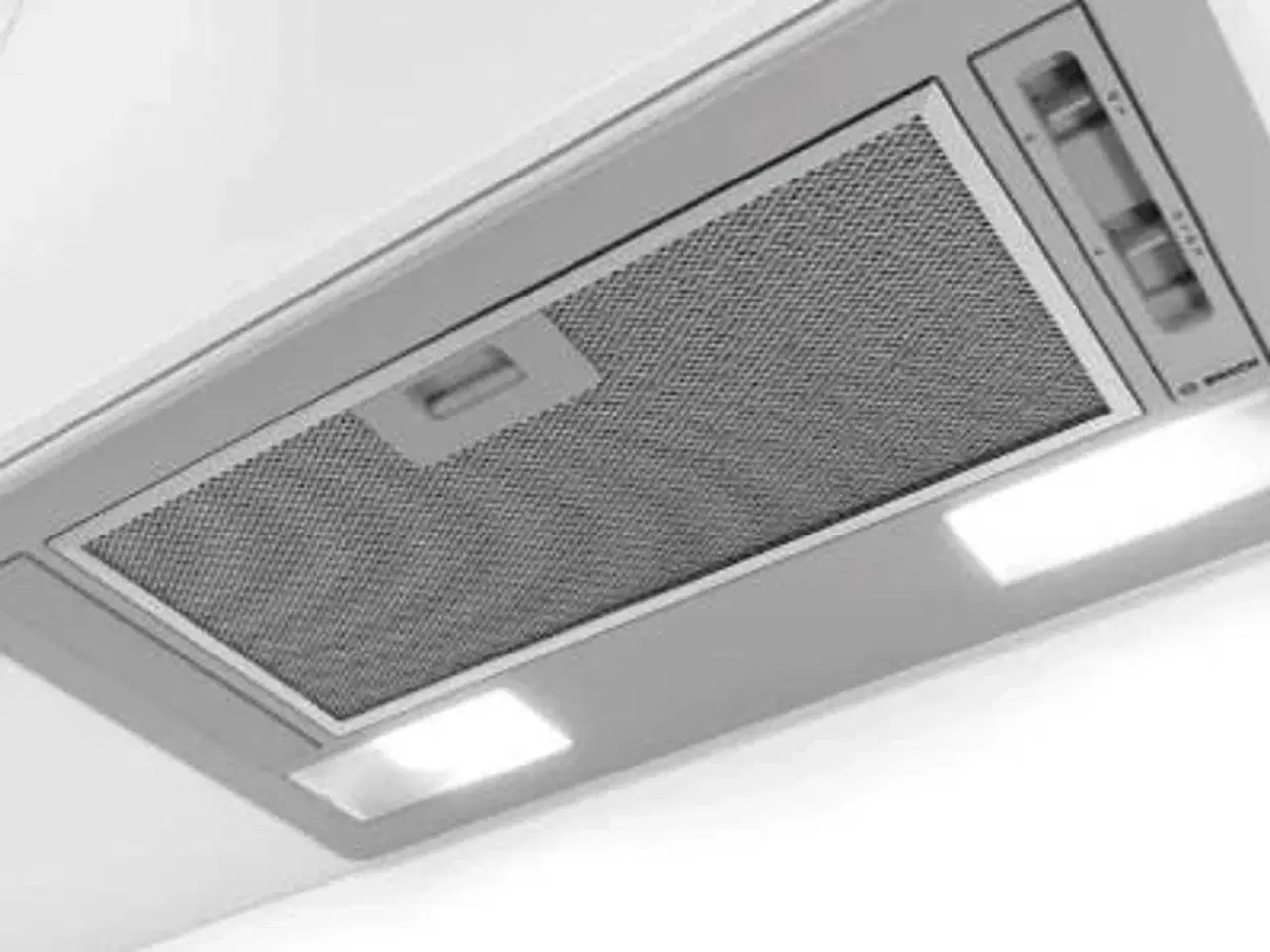 Billede 3 - Emhætte indbygning Bosch Serie 2 DLN53AA70, 302 m³/t, rustfrit stål