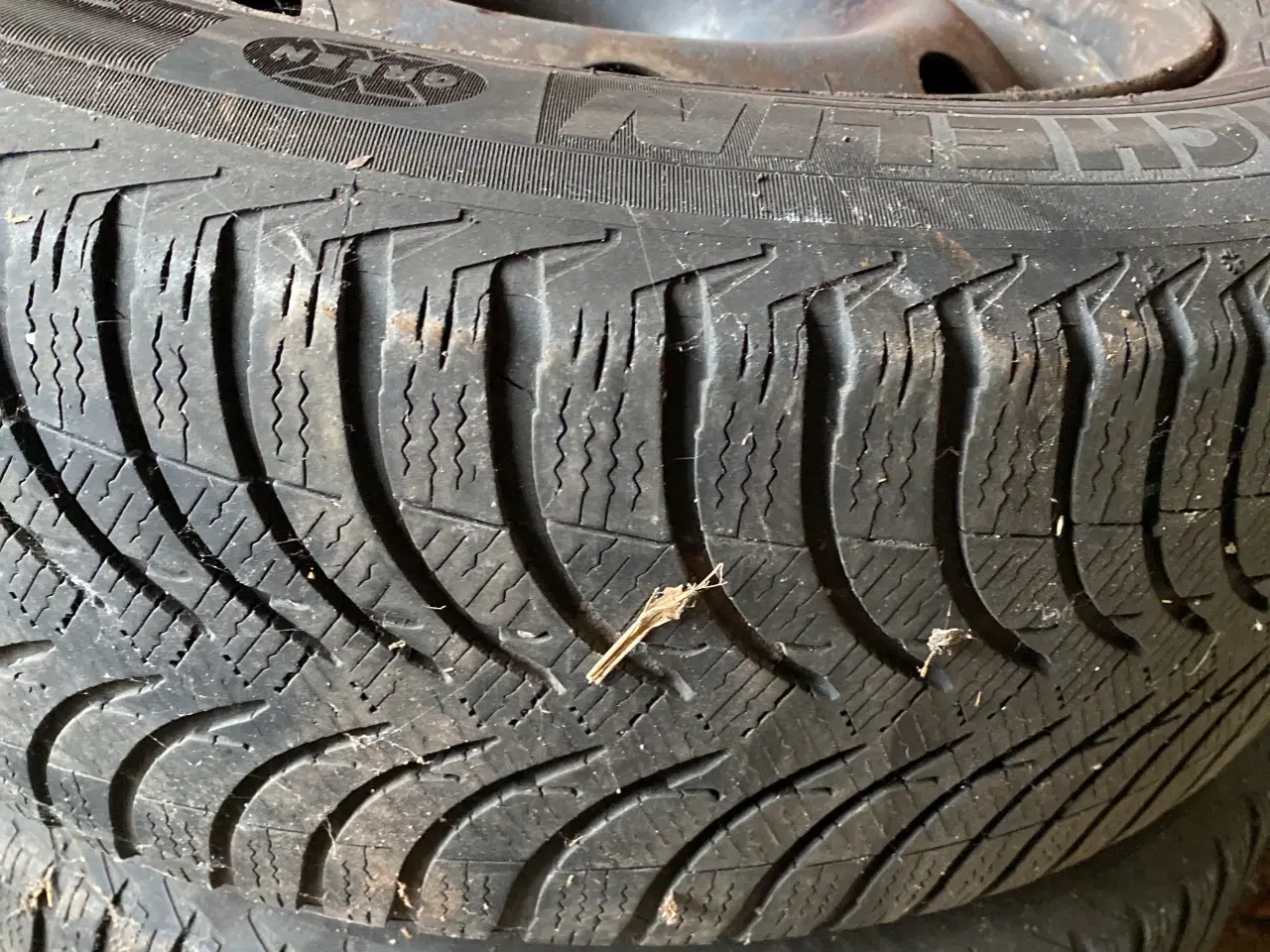 Billede 2 - Vinterdæk på fælg 2 stk