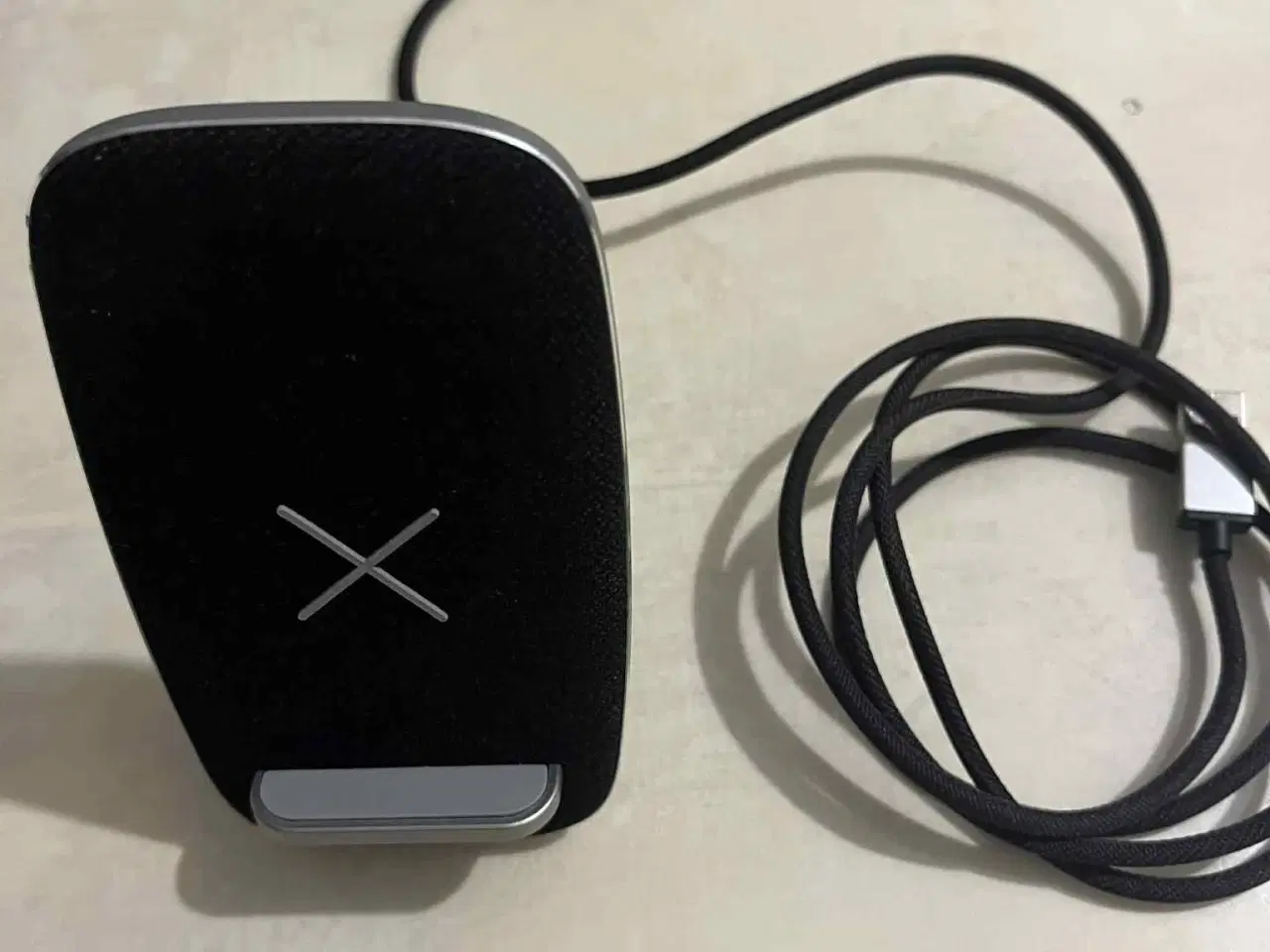 Billede 1 - Sack it Chargeit Stand Dock Wireless charger