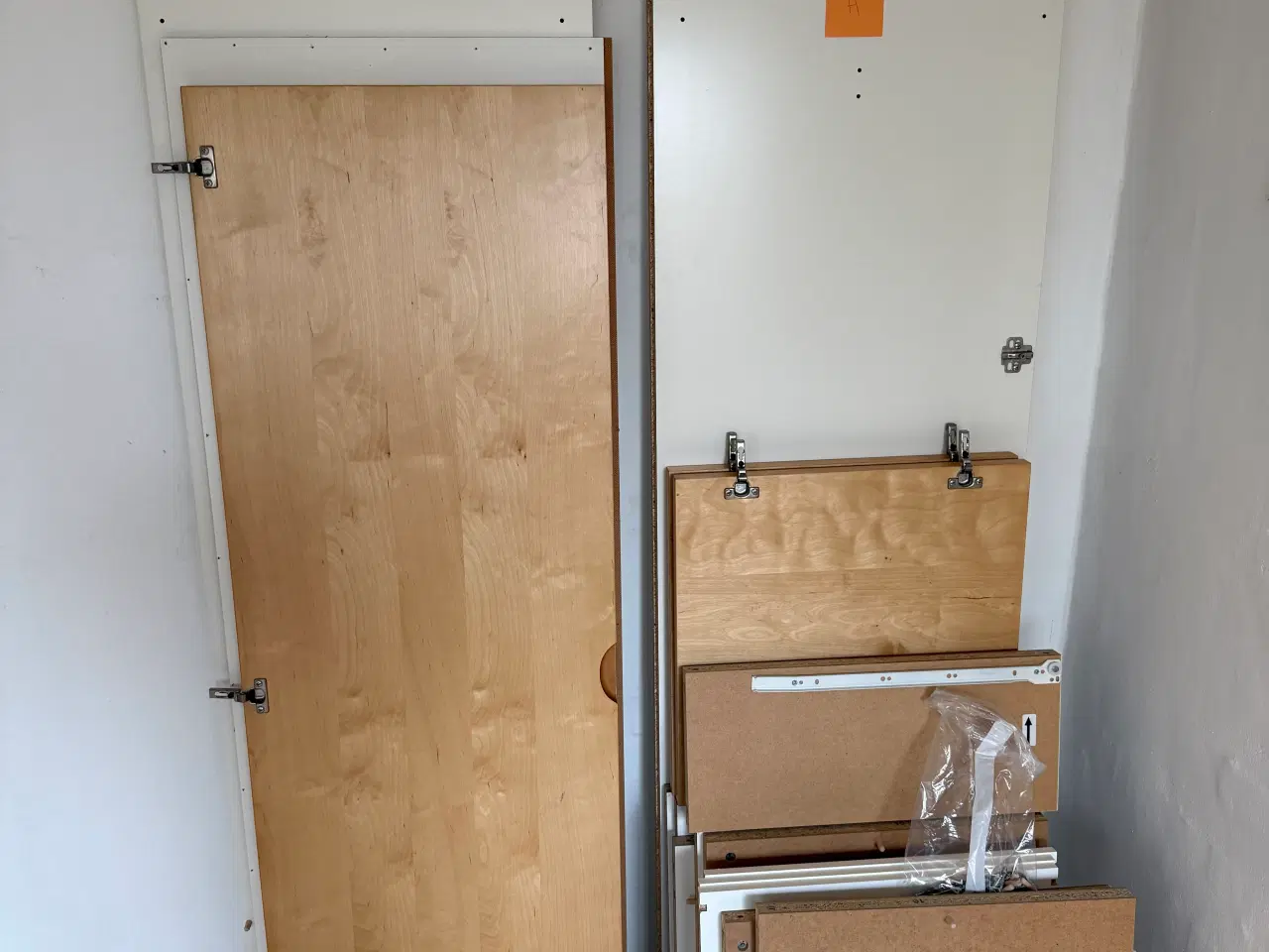 Billede 4 - Garderobeskab fra IKEA 