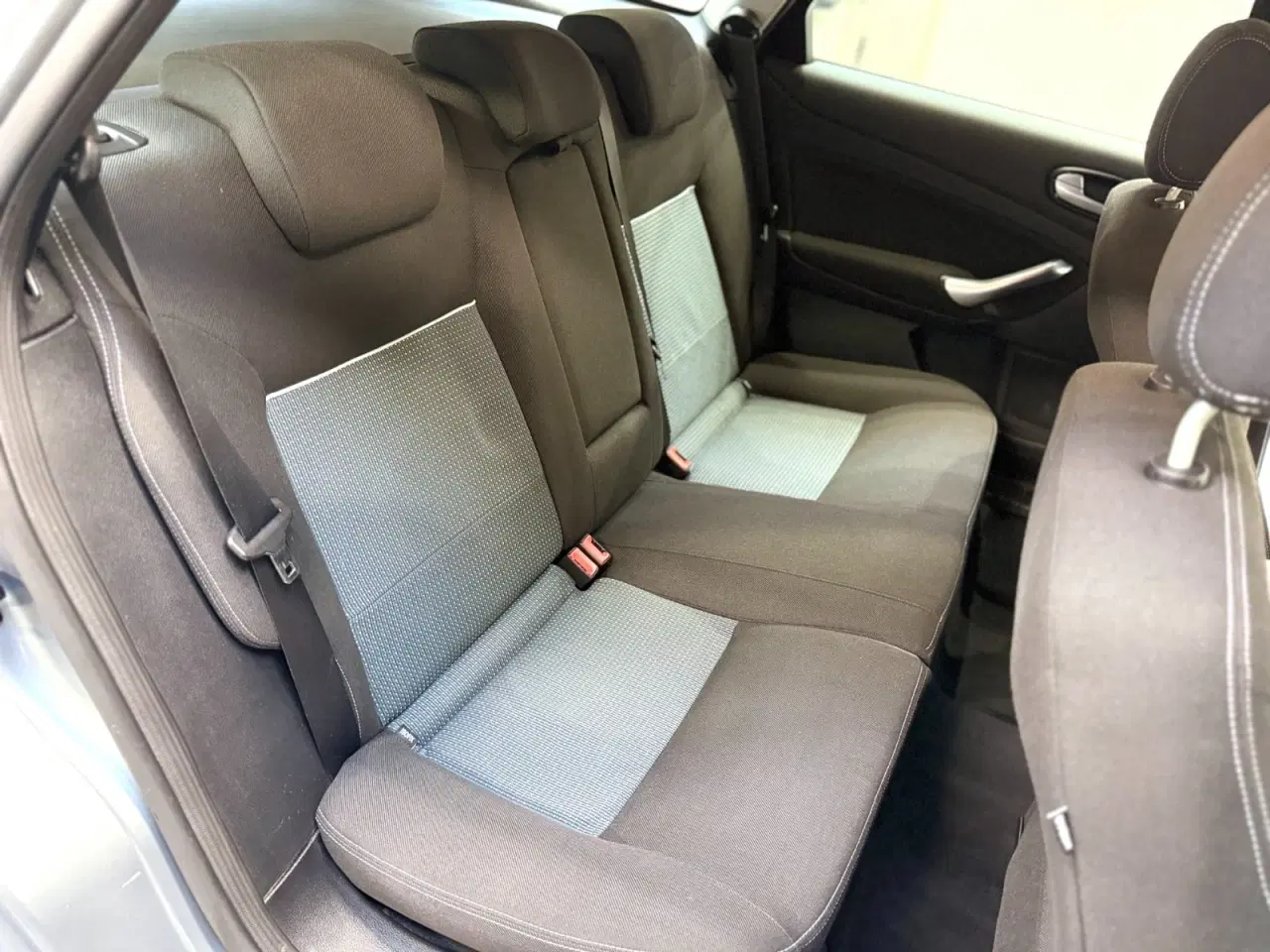 Billede 9 - Ford Mondeo 2,0 TDCi 115 Collection stc. ECO