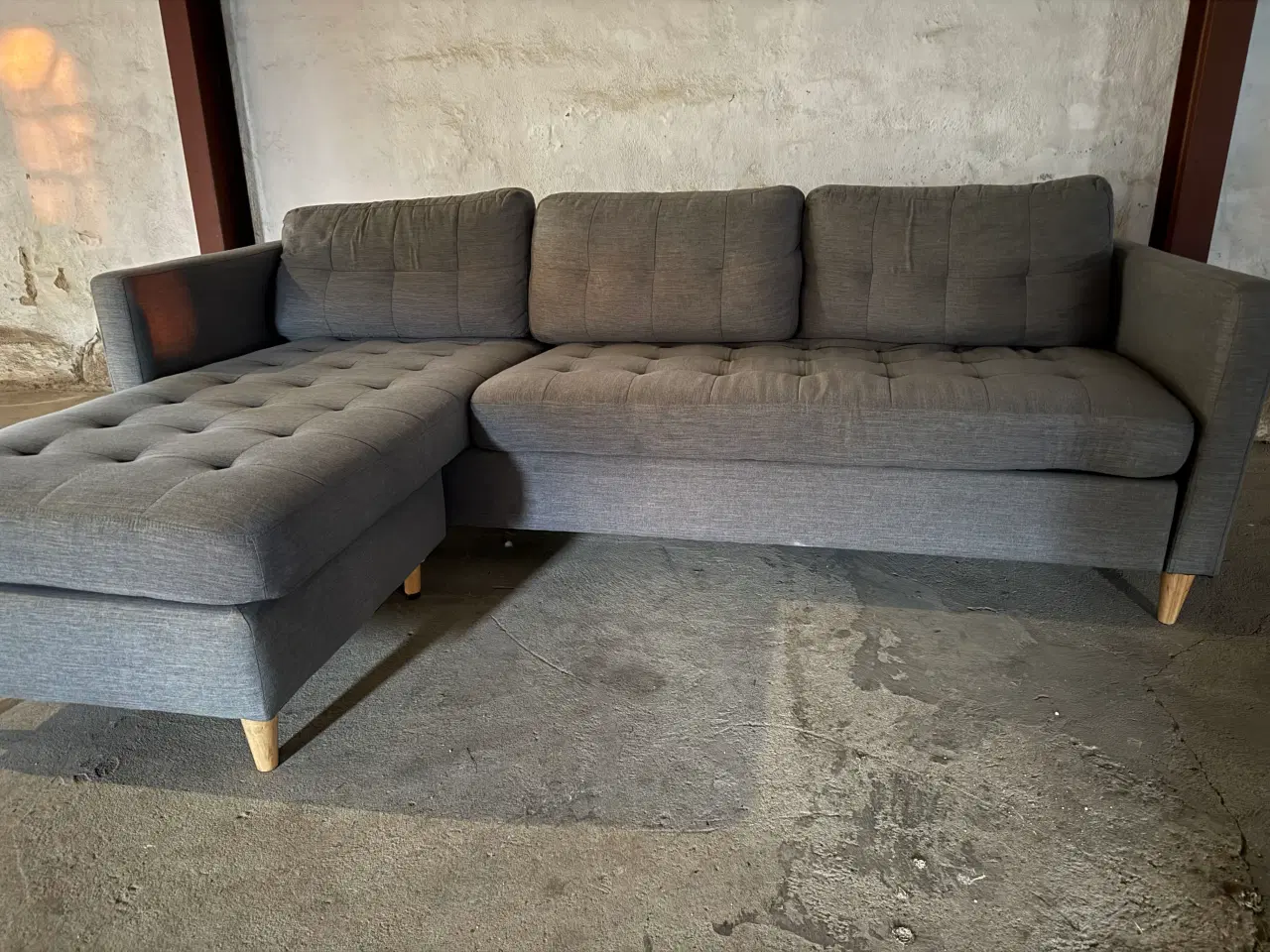 Billede 1 - 2 persons sofa sælges