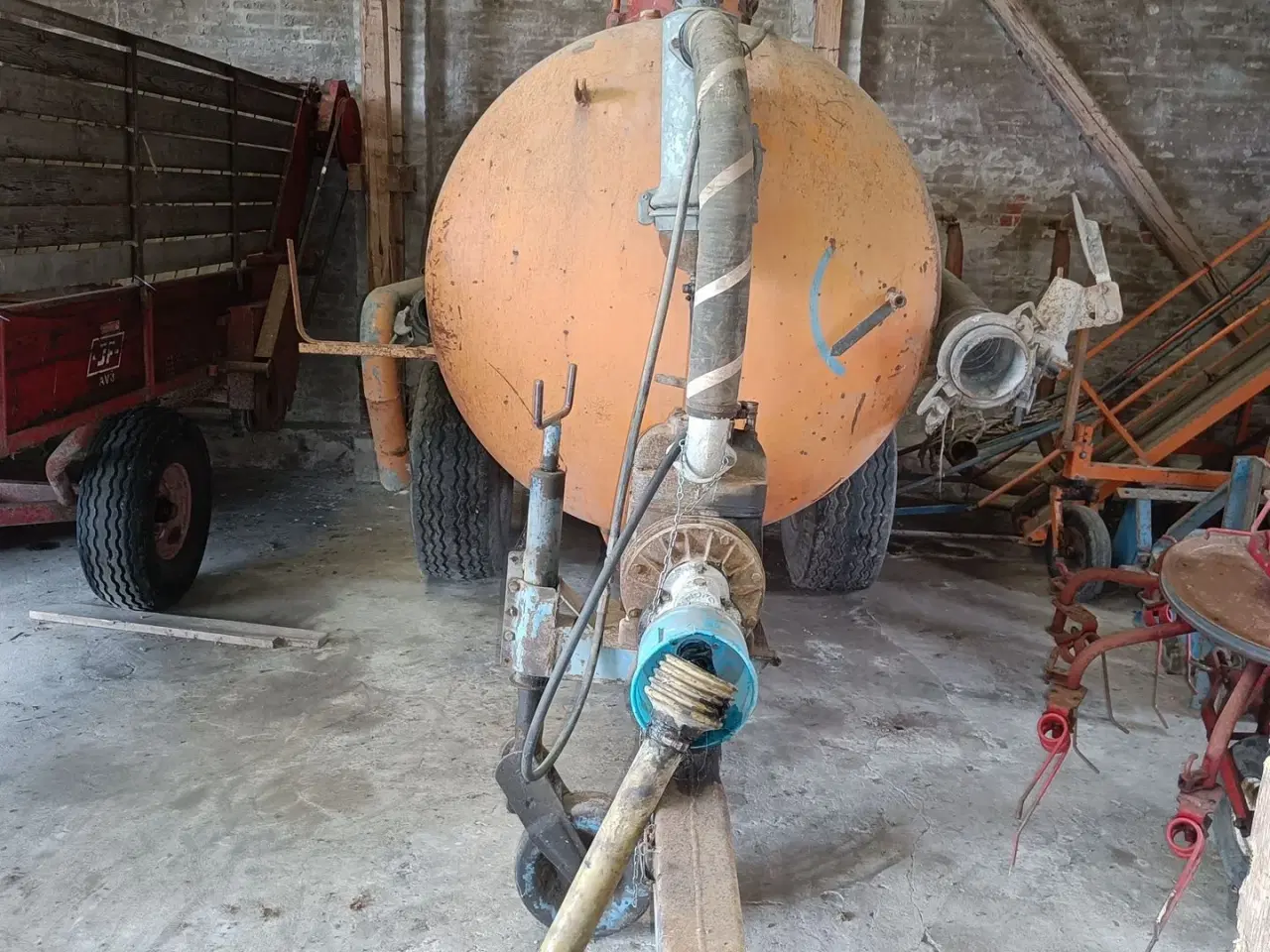 Billede 2 - - - - Slamsuger 3,5 tons (momsfri)
