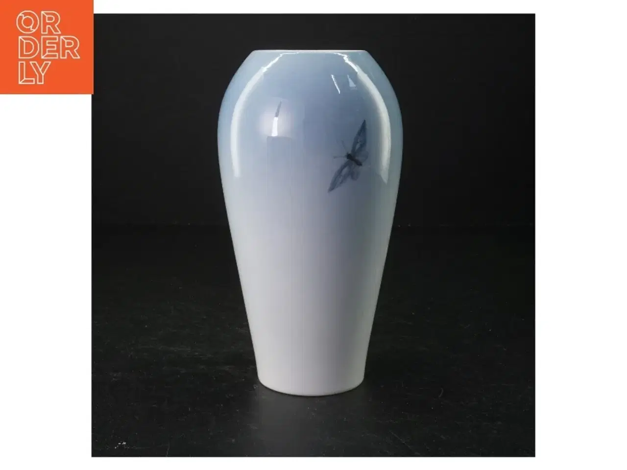 Billede 3 - Blå og hvid vase fra Royal Copenhagen (str. 19 cm. 10 0,5 cm i diameter)