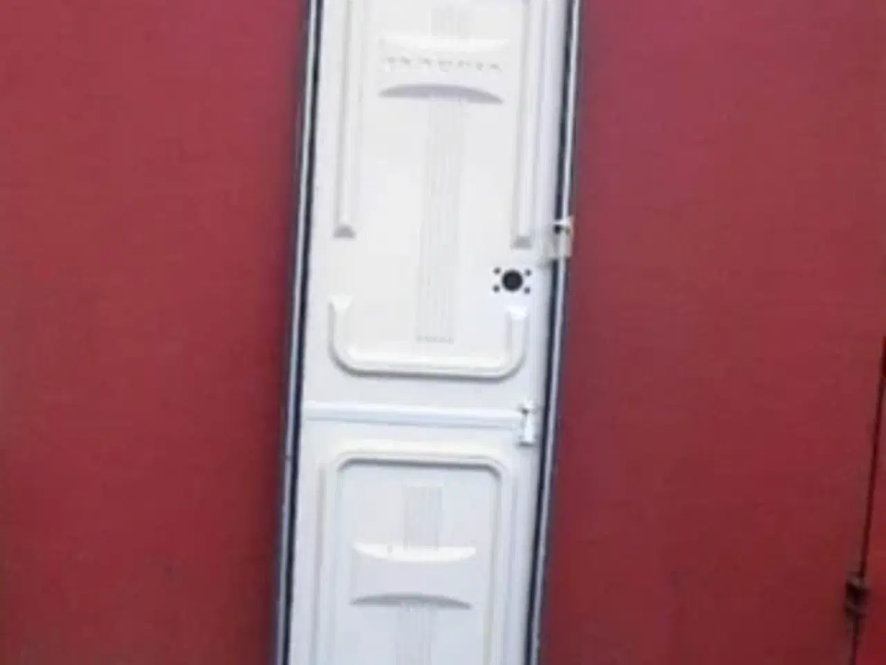 Billede 2 - Adria Dør Med Karm.