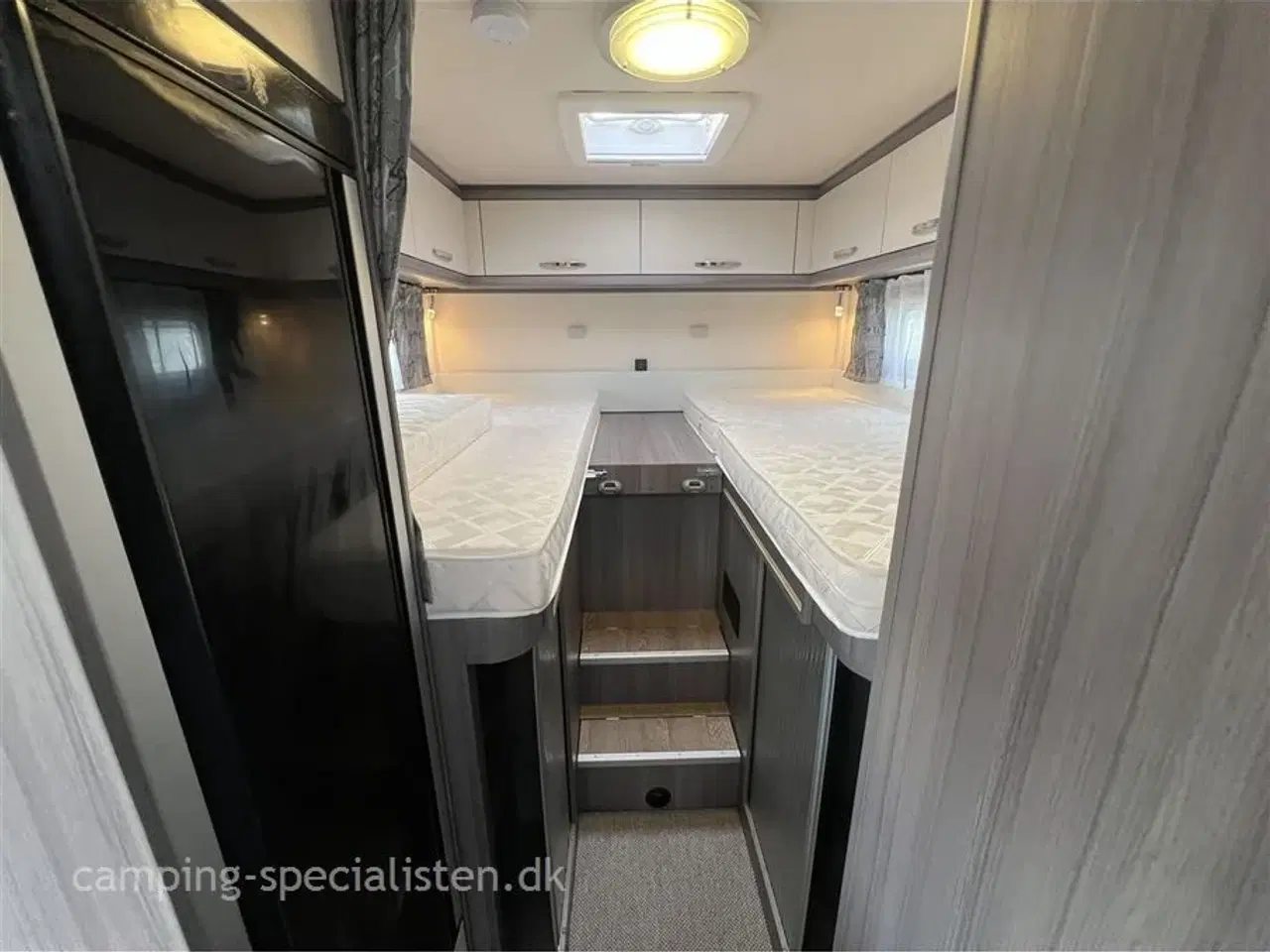 Billede 6 - 2022 - Hobby Ontour Edition V65 GE   Rigtig pæn og meget velholdt Hobby On Tour Edition V65 GE fra 2022 - Kan nu opleves hos Camping-Specialisten i Silkeborg