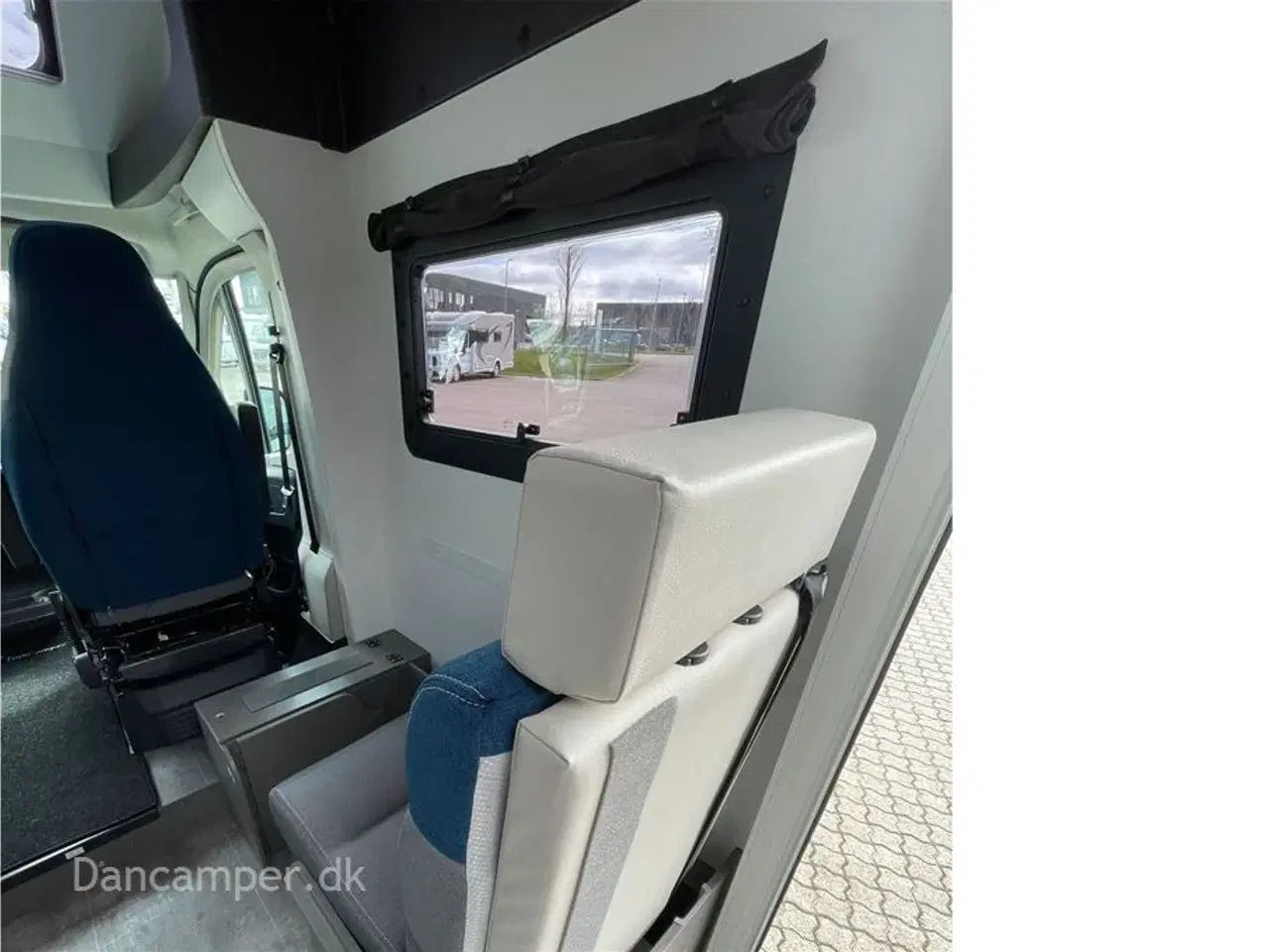 Billede 27 - 2024 - Chausson X650 Exclusive line   Stor Lounge og siddegruppe, sænkeseng, stor garage, Artic-, Connect-, Tilbehørs- og Safetypakke,