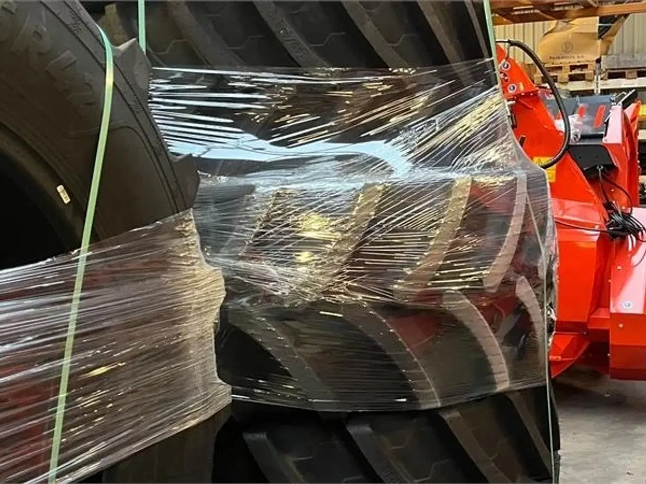 Billede 2 - Ceat 650/65R38 & 540/65R28